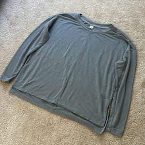 Old Navy Active Women’s Long Sleeve Top Size Medium